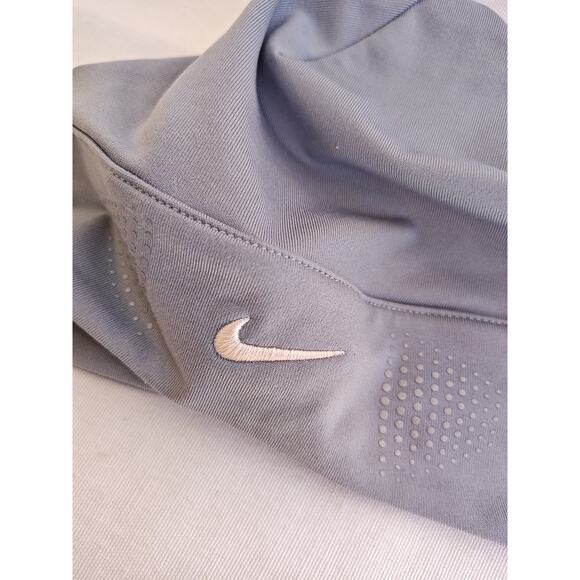 Womens Nike Running Beanie PONYTAIL HOLDER Thermal Run Gray Lightweight - Picture 9 of 9